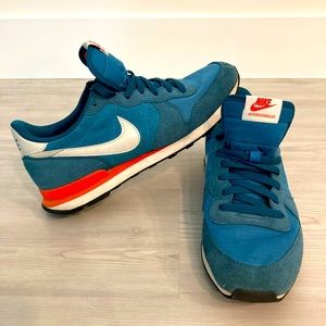 Nike Pegasus 83. Blue/white/orange. New without box. Size 9.5